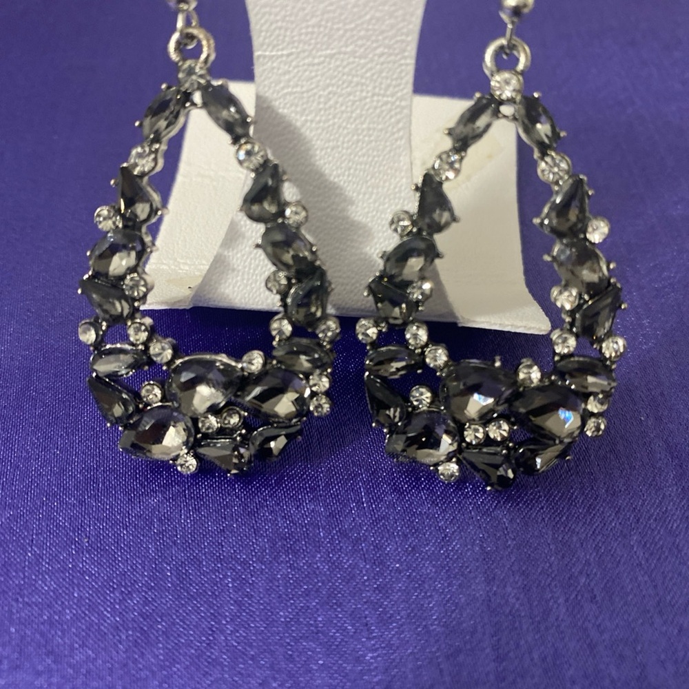Elegant Black Crystal and White zirconias Earrings